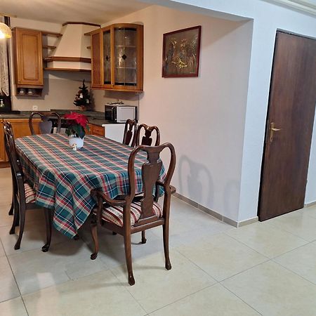 Hisa Zicanka Loče pri Poljčanah Buitenkant foto